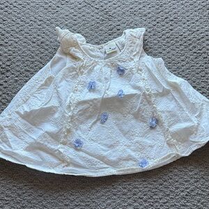 Shrinking Violet White Tank Top with Light Blue Accents